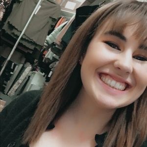 Meet your Posher, Paris